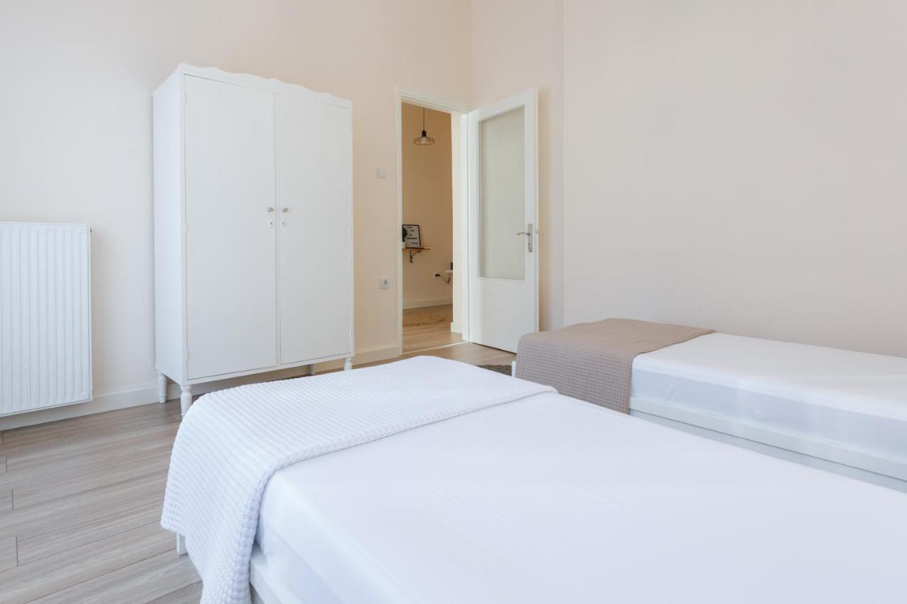 Centro Home Kalamata Exterior photo